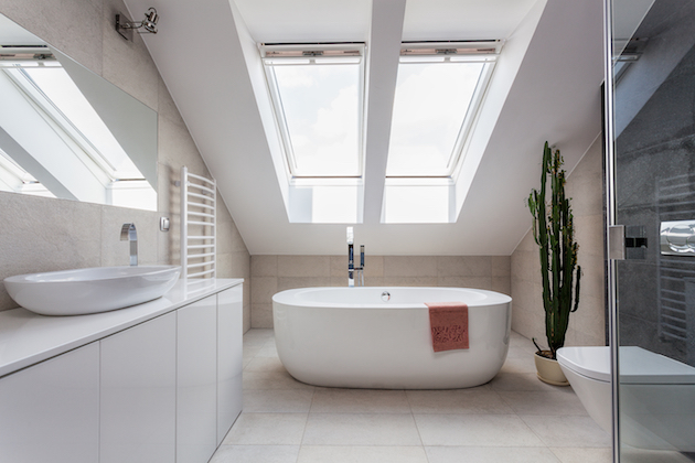 Why Hire a Professional Bathroom Fitter?